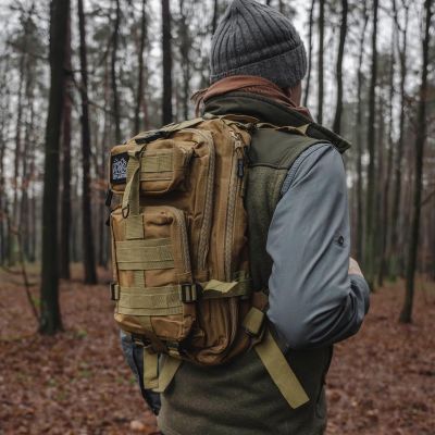 29. Plecak turystyczny Offlander Survival 25L OFF_CACC_32KH
