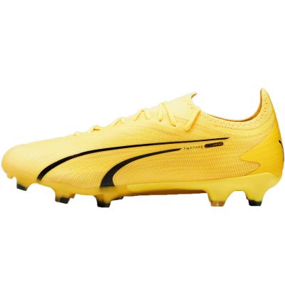 8. Buty piłkarskie Puma Ultra Ultimate FG/AG M 107311 04