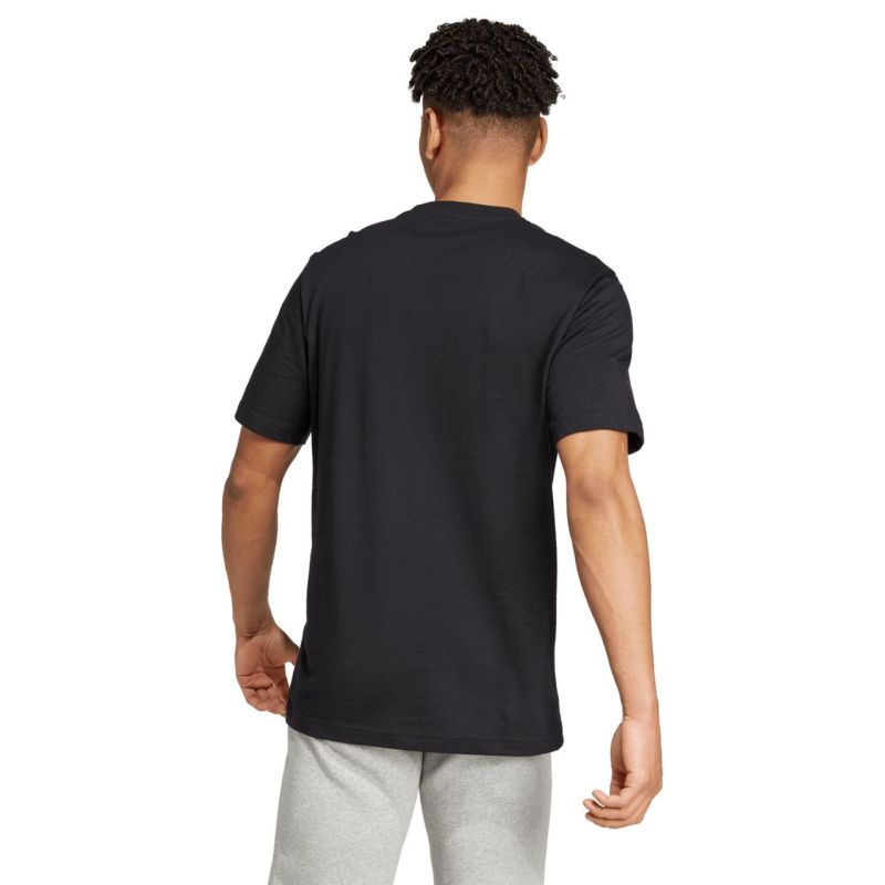 3. Koszulka adidas Tech Linear Graphic M IW2651