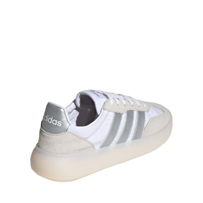 9. Buty adidas Barreda Decode W JI2321
