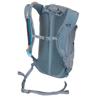 7. Plecak z bukłakiem Thule AllTrail Hydration Backpack 16 L - pond