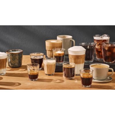 7. Ekspres ciśnieniowy Siemens TQ715R03 EQ700 (srebrny; 19 bar)