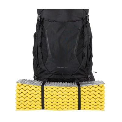 46. Plecak trekkingowy OSPREY Kestrel 48 czarny S/M