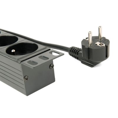 4. GEMBIRD LISTWA ZASILAJĄCA RACK 19" PDU EG-PDU-014-F 1U, 16A, 8X FRANCUSKIE GNIAZDO, WTYK SCHUKO, KABEL 3M