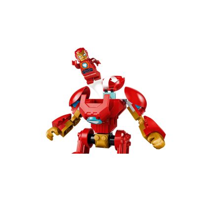 5. LEGO Marvel Super Heroes 11209 - Ultron kontra Iron Man