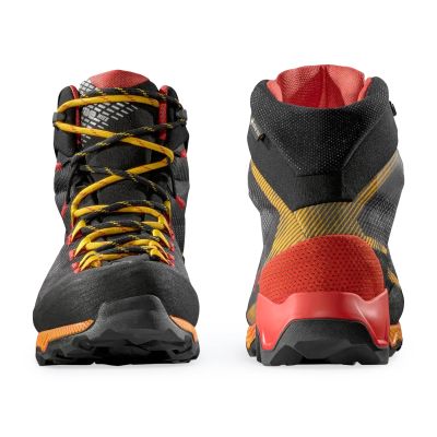 4. La Sportiva Aequilibrium Hike GTX ZFHS137G00Y00 carbon/yellow