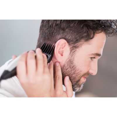 10. Maszynka do strzyżenia WAHL Home Pro 09243-2616