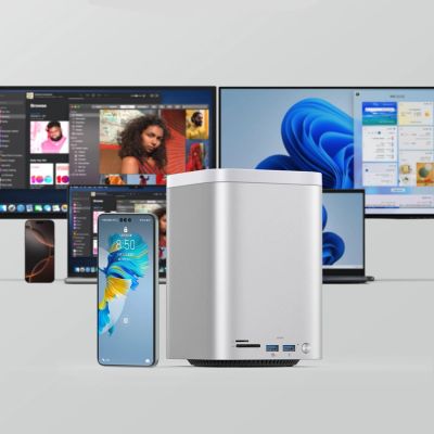 8. Stacja dokująca Orico MiniTower z kieszeniami na dyski twarde do 56TB - srebrna