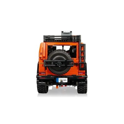7. LEGO Technic 42177 Mercedes-Benz G 500 PROFESSIONAL Line
