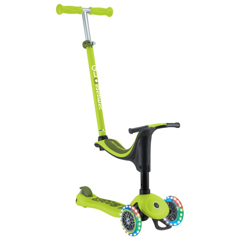3. Hulajnoga trójkołowa z siedziskiem jeździk GO•UP SPORTY LIGHTS (452-606-4 S)