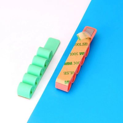 8. Silikonowy organizer biurowy - miętowy