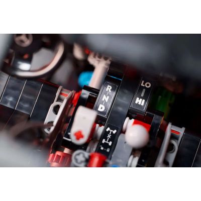 3. LEGO Technic 42177 Mercedes-Benz G 500 PROFESSIONAL Line