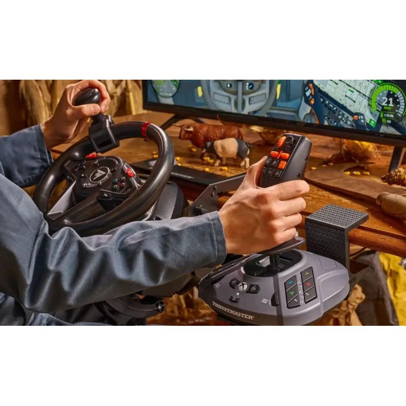 7. Thrustmaster Joystick SimZadanie Farmstick, XBOX