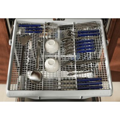 8. Zmywarka do zabudowy ELECTROLUX E52LE21OS