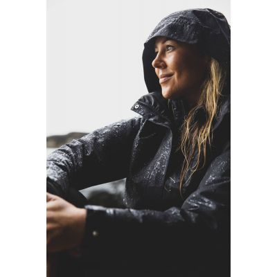 5. Kurtka Helly Hansen Aden Jacket W 62650 990