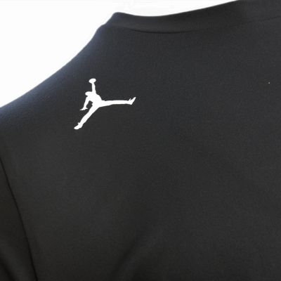 7. Koszulka sportowa męska Nike Jordan Air Dri-FIT Training szara  - DQ7899-066
