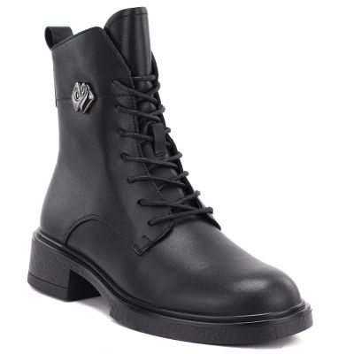 5. Skórzane botki damskie workery czarne D&A S.Barski MK62-7014