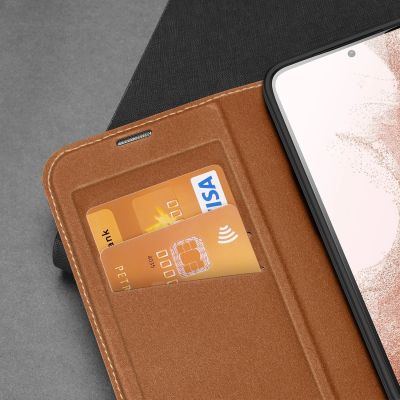8. Dux Ducis Skin X2 etui Samsung Galaxy S23+ pokrowiec z klapką portfel podstawka brązowe