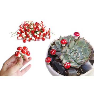 12. FIGURKA DEKORACYJNA GRZYBKI MUCHOMORKI NA DRUCIKU 9SZT