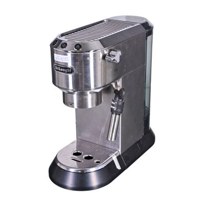 43. Ekspres kolbowy DeLonghi Dedica Style EC 685.M (1350W; kolor srebrny)