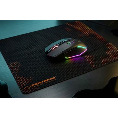 9. Podkładka gamingowa pod mysz Esperanza Flame EGP103R (300mm x 400mm)