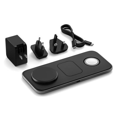 3. Satechi Qi2 Trio Wireless Charging Pad - magnetyczna ładowarka bezprzewodowa do trzech urządzeń (AppleWatch 5W, AirPods 5W, Qi2 15W), kabel 1m, ładowarka sieciowa 45W oraz wymienne wtyczki UK i EU w zestawie (space gray)