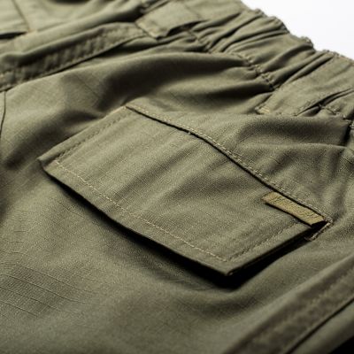 5. Spodenki magnum Atero 3.0 Shorts M 92800300801