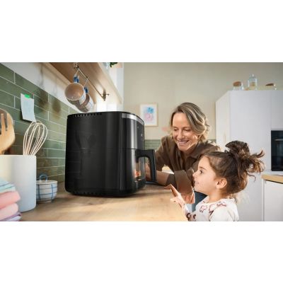8. Frytkownica beztłuszczowa Bosch MAFS2671B (1800w; 7,2L)