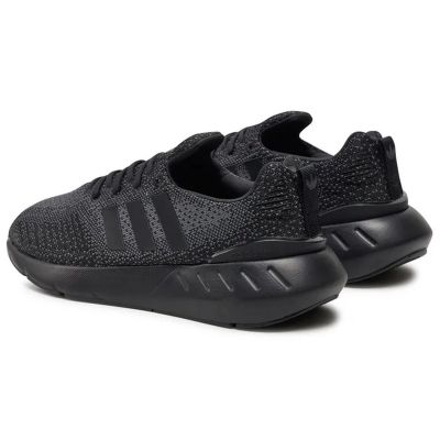 4. Buty do biegania adidas Originals Swift Run 22 M GZ3500