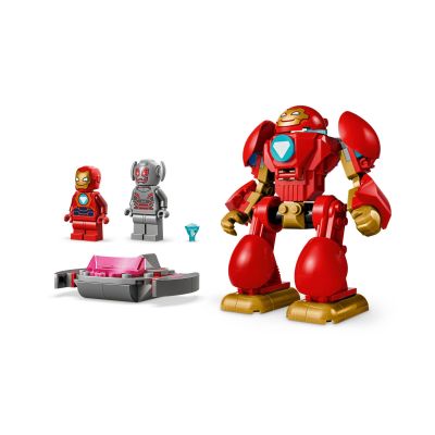 4. LEGO Marvel Super Heroes 11209 - Ultron kontra Iron Man