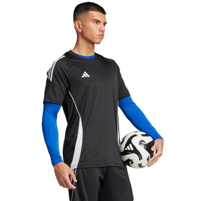 6. Koszulka adidas Techfit Long Sleeve Tee M JP2921