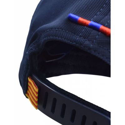 7. Czapka z daszkiem FC Barcelona bejsbolówka Cap Blaugrana Jr 5001GEXCNP