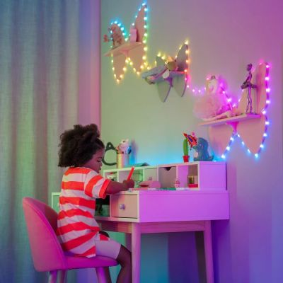 4. Twinkly Candies – 100 Lampki w kształcie pereł RGB LEDs, zielony przewód, USB-C
