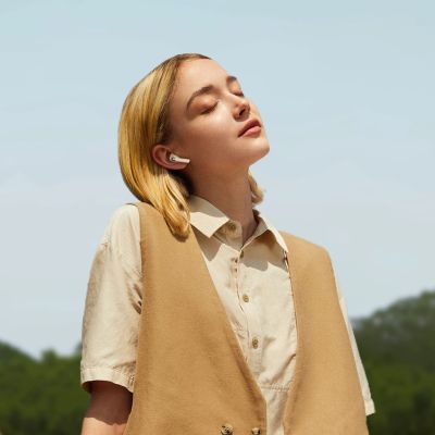 16. Słuchawki Tronsmart Sounfii R4 bezprzewodowe Bluetooth 5.3 ENC - białe