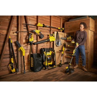 9. Stanley FATMAX SFMCPH845M1-QW urządzenie elektryczne do strzyżenia żywopłotów Podwójne ostrze 4,1 kg