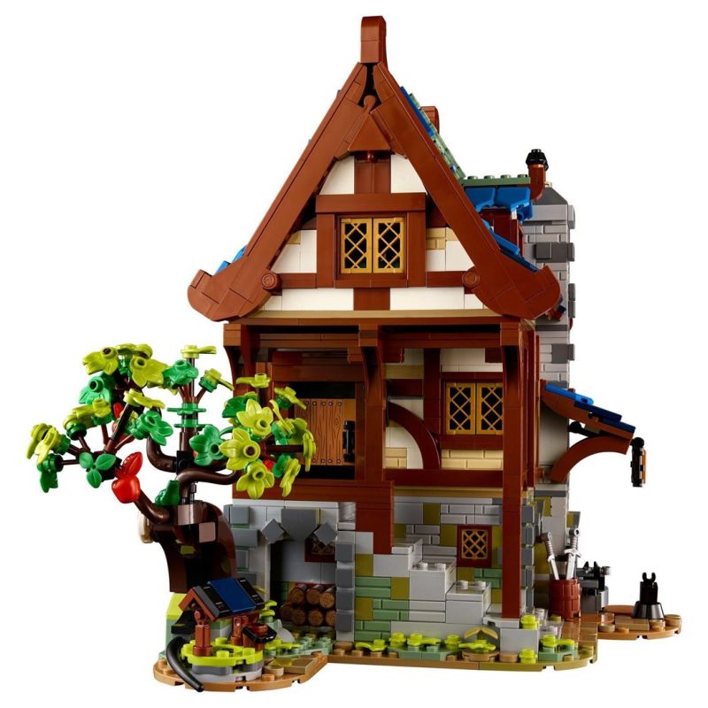 4. LEGO Ideas 21325 Średniowieczna Kuźnia