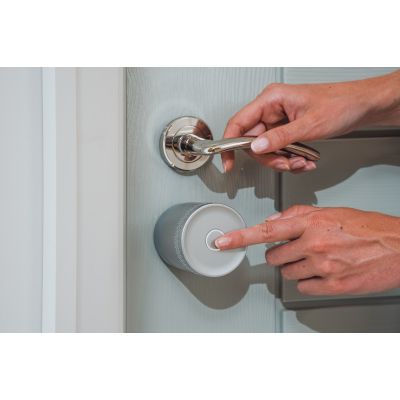 43. Inteligentny zamek do drzwi Yale Linus Smart lock L2 Lite Black