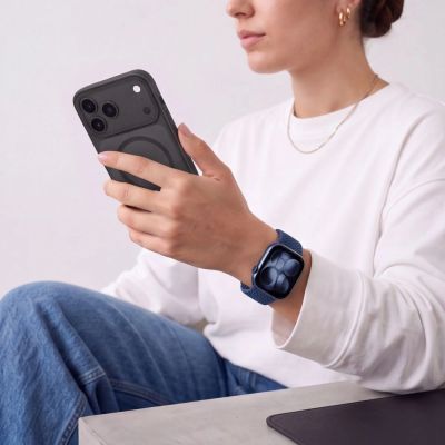12. Pasek Tech-Protect Nylonmag do Apple Watch 4 / 5 / 6 / 7 / 8 / 9 / SE / Ultra 1 / 2 (42 / 44 / 45 / 49 mm) - niebieski