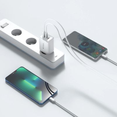 5. Ładowarka Tech-Protect C65W sieciowa 2x USB-C PD 65W / USB-A QC 3.0 - biała