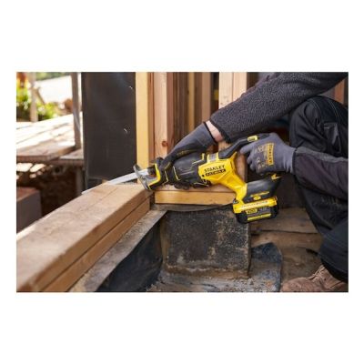 24. Pilarka szablasta fatmax 18V SFMCS311B-XJ STANLEY