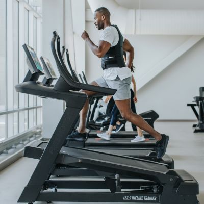 38. Bieżnia elektryczna Freemotion Incline Trainer i22.9 FMTK74819K2