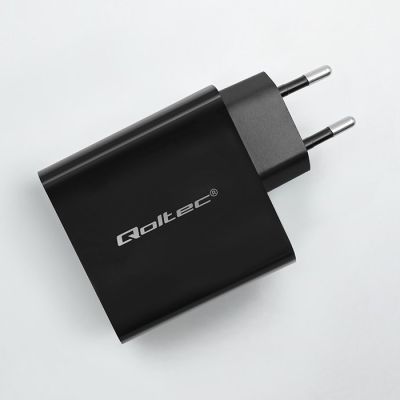 5. QOLTEC ŁADOWARKA SUPER QUICK PD | 1XUSB-C | 65W | 5-20V | 3-3.25A | CZARNA