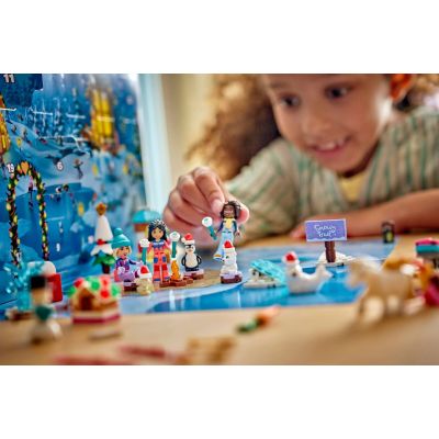 10. LEGO 42698 Friends - Kalendarz adwentowy na rok 2026 V29