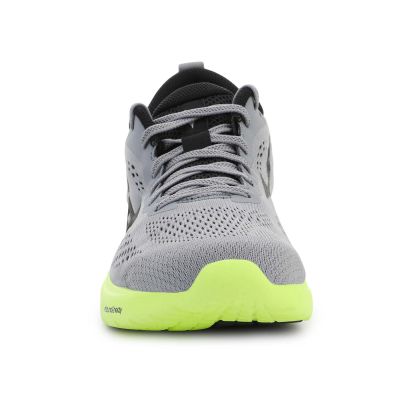 3. Buty Mizuno Wave Revolt 2 M J1GC218111