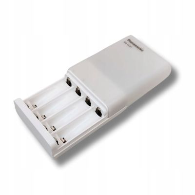 4. ŁADOWARKA PANASONIC BQ-CC87USB POWERBANK