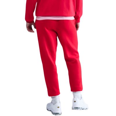2. Spodnie męskie Nike Club BB Jogger czerwone FN3787 657