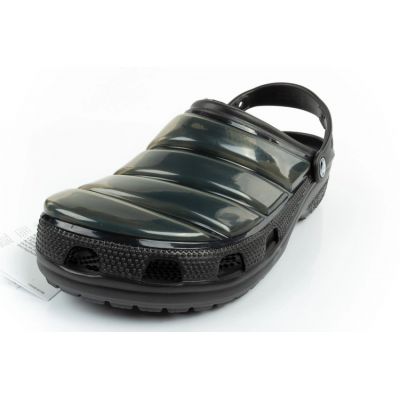 3. Klapki Crocs Classic Clog 206624-001