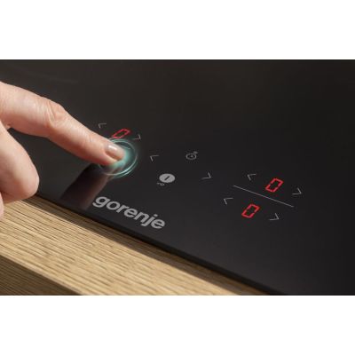 3. Płyta indukcyjna GORENJE GI8421BSC