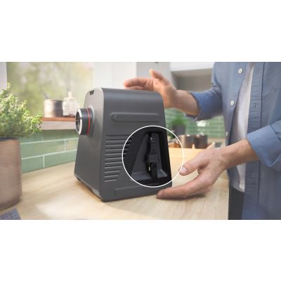 9. Maszynka do mięsa Bosch Series 4 MFWS450B (1900W ; czarny)