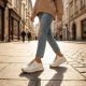 11. Skórzane półbuty sneakersy na platformie białe Filippo DP7498